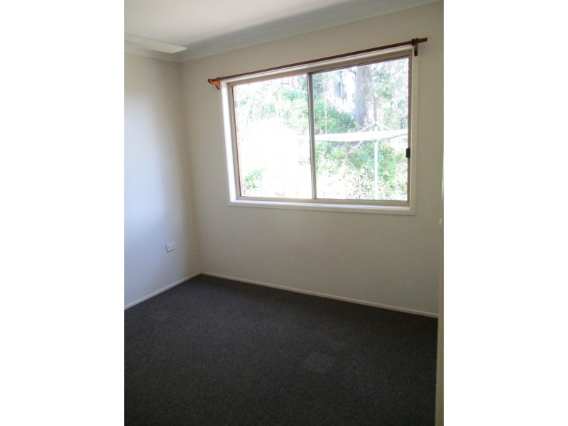 2/35 WATT ST, West Gladstone QLD 4680