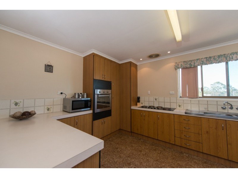 21 Gretel Drive, Clinton QLD 4680