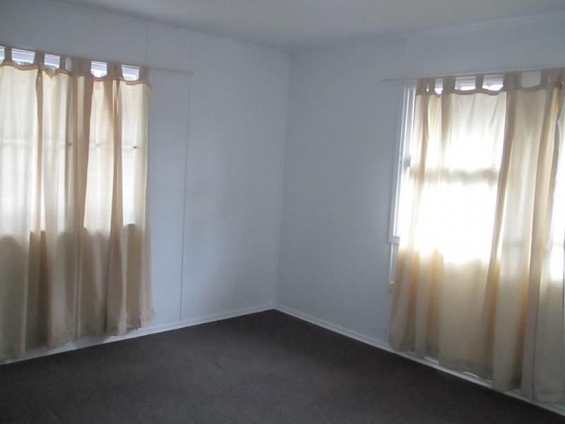 21 GARDEN STREET, West Gladstone QLD 4680