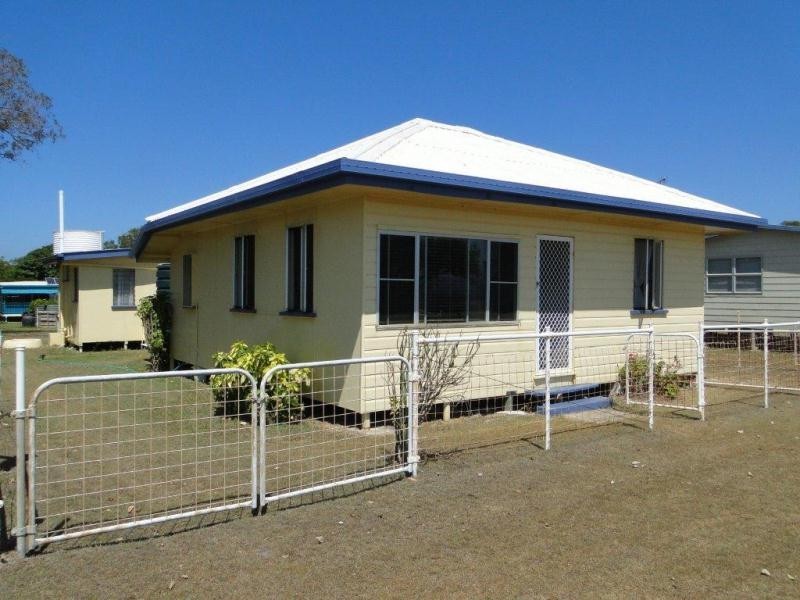 39 Seaview Esplanade, Curtis Island QLD 4680
