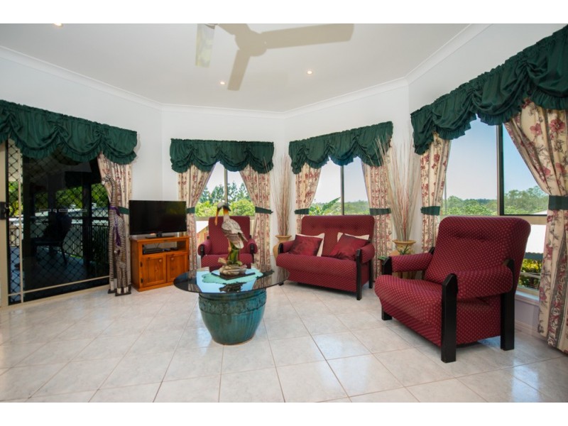 48736 Bruce Highway, Benaraby QLD 4680