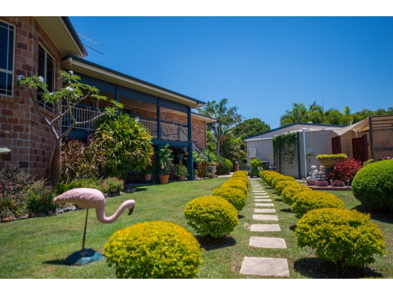 48736 Bruce Highway, Benaraby QLD 4680