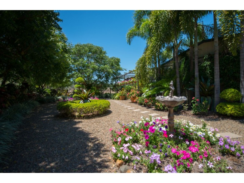 48736 Bruce Highway, Benaraby QLD 4680