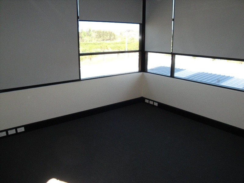 2 BOOWIN COURT, Gladstone QLD 4680