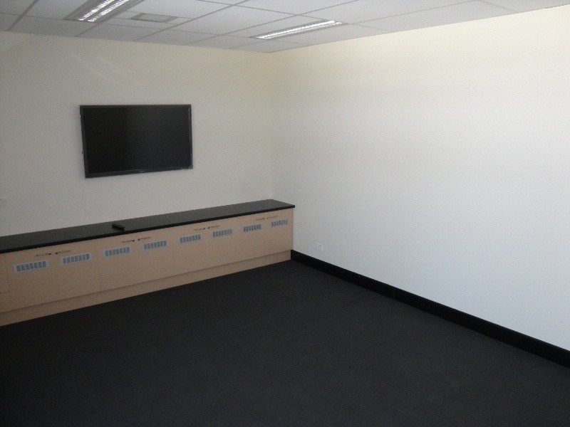 2 BOOWIN COURT, Gladstone QLD 4680