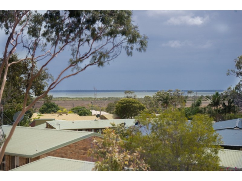 25 Marten Street, South Gladstone QLD 4680