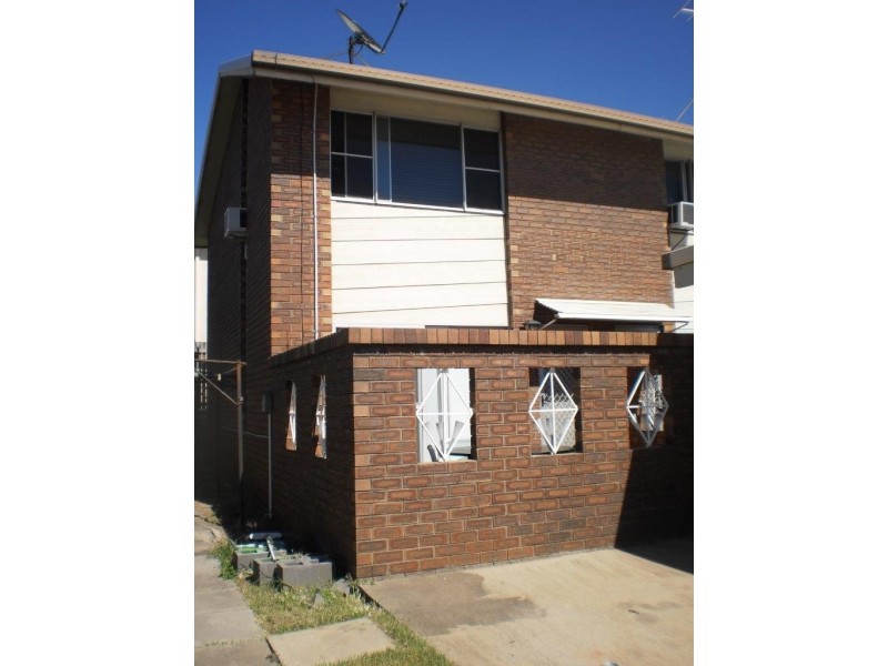 4/71 OFF LANE, South Gladstone QLD 4680