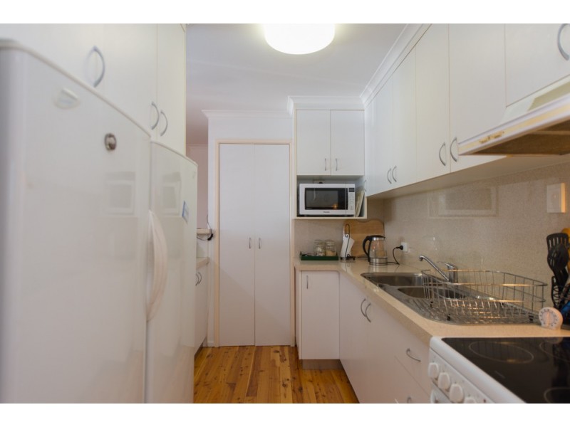 13 Woollybutt Street, New Auckland QLD 4680
