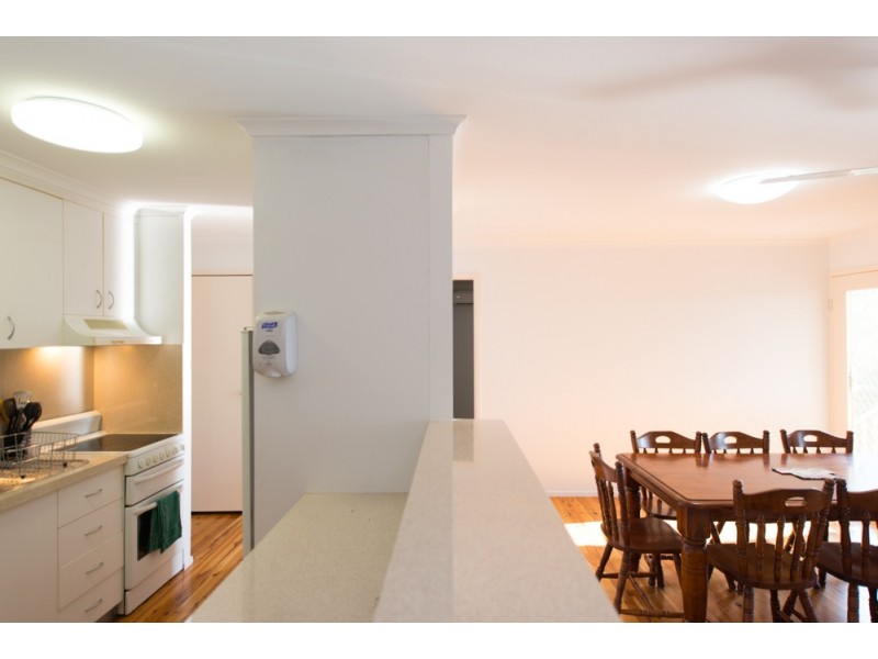 13 Woollybutt Street, New Auckland QLD 4680
