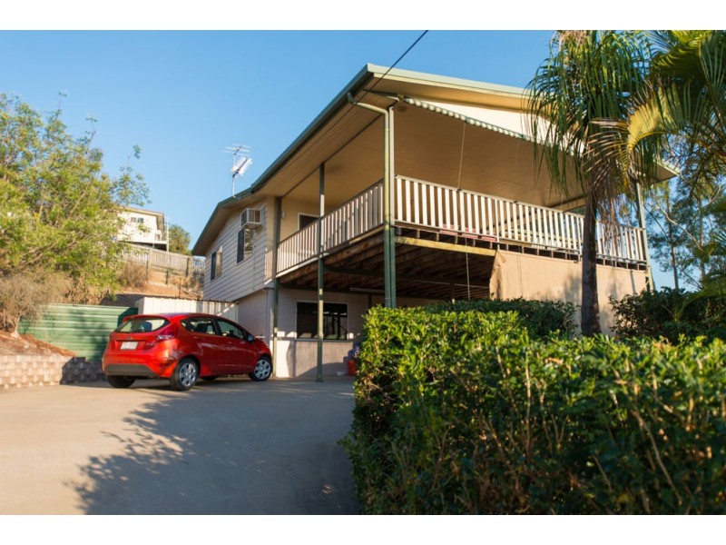 13 Woollybutt Street, New Auckland QLD 4680