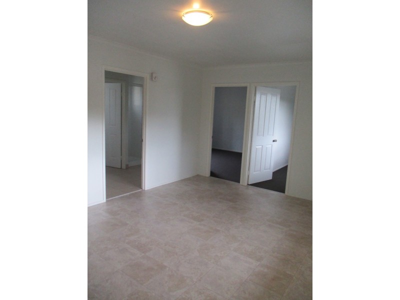 3/38 WALTERS AVENUE, West Gladstone QLD 4680