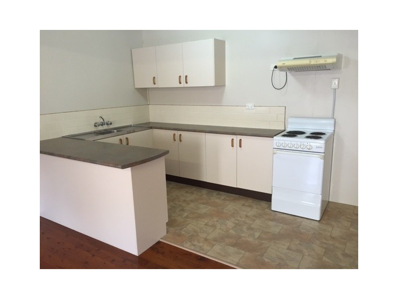 1/50 AERODROME ROAD, Clinton QLD 4680