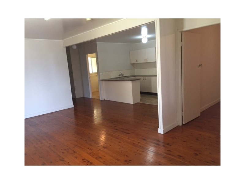 1/50 AERODROME ROAD, Clinton QLD 4680