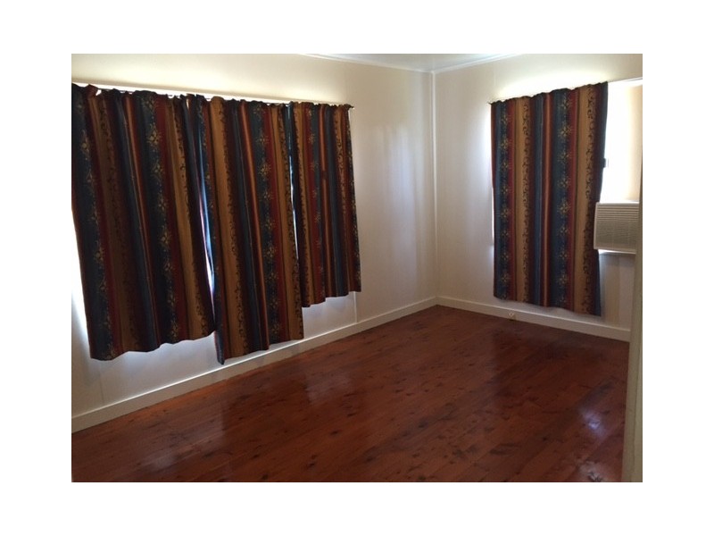 1/50 AERODROME ROAD, Clinton QLD 4680