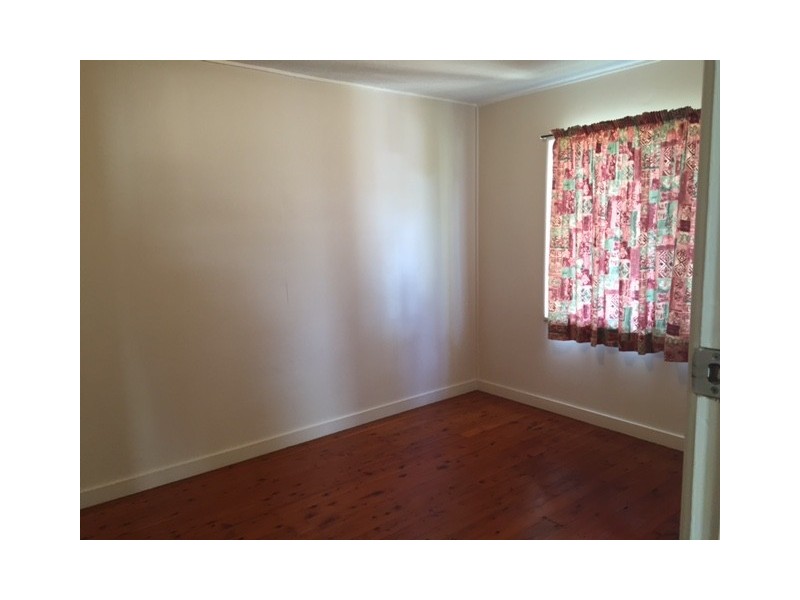 1/50 AERODROME ROAD, Clinton QLD 4680