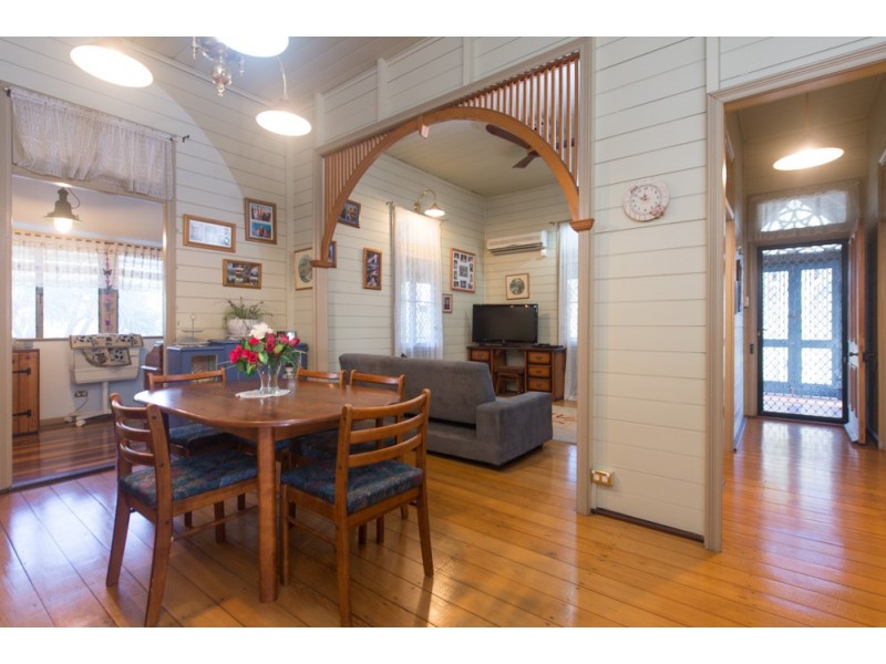 808 Dawson Highway, Beecher QLD 4680