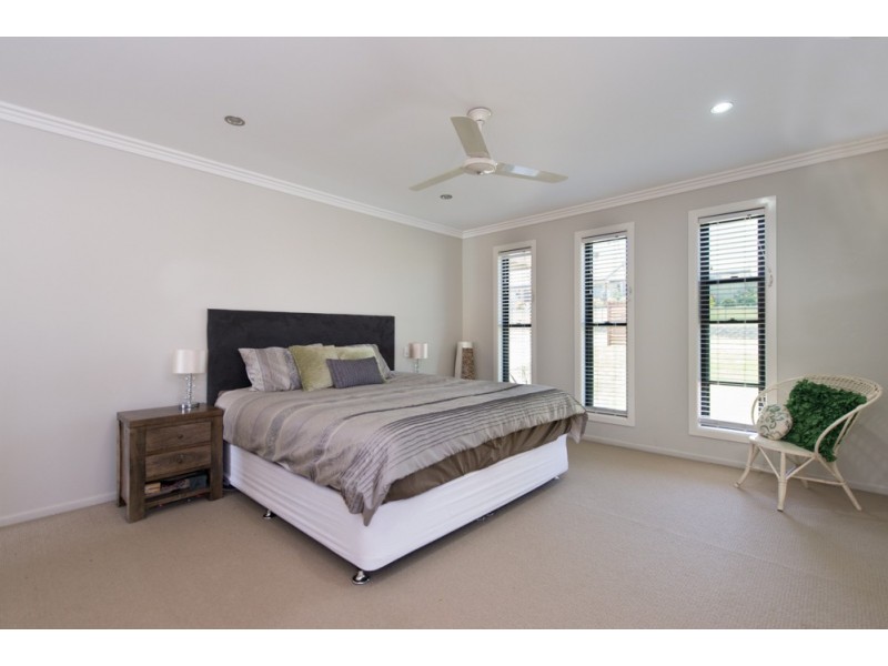 6 Monterey Way, Calliope QLD 4680