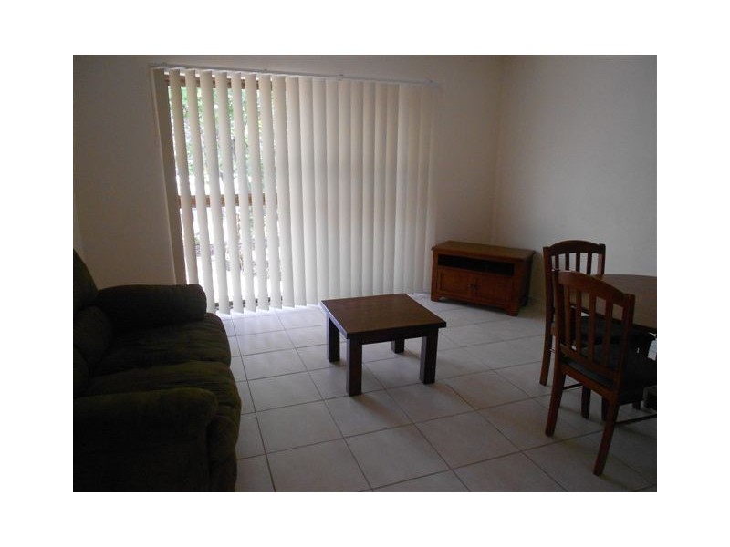 3/35 BUTLER ST, New Auckland QLD 4680