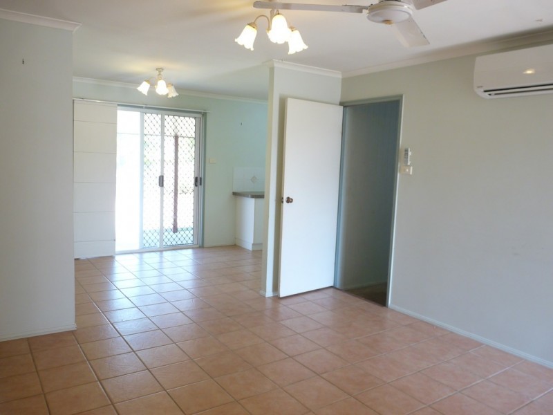 7 BUCKINGHAM COURT, Telina QLD 4680