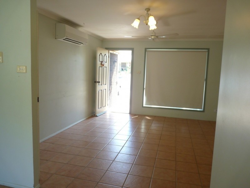 7 BUCKINGHAM COURT, Telina QLD 4680