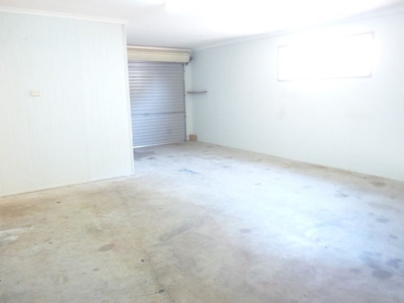 7 BUCKINGHAM COURT, Telina QLD 4680