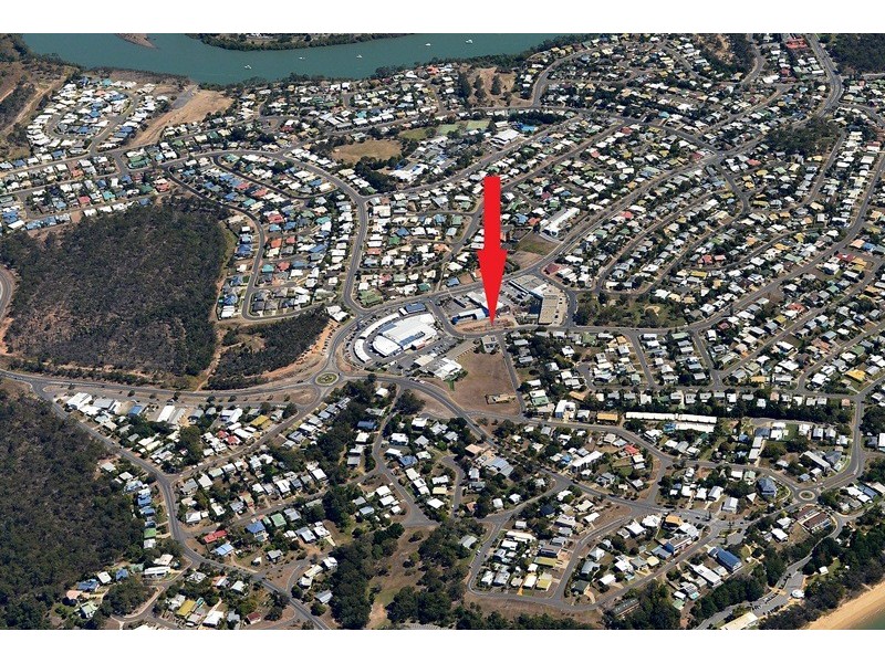 7 Booth Avenue, Tannum Sands QLD 4680