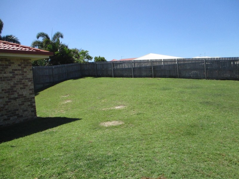 84 EMMADALE DR, New Auckland QLD 4680