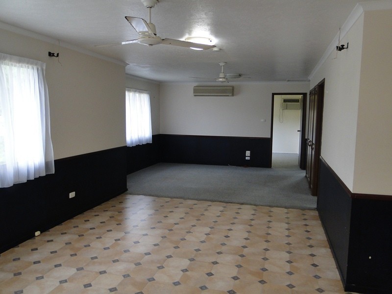 2 Garden Street, West Gladstone QLD 4680