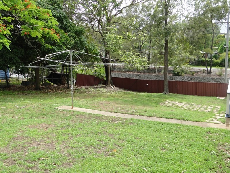 2 Garden Street, West Gladstone QLD 4680