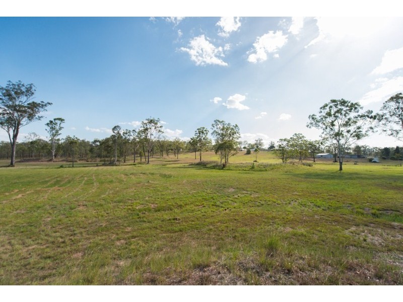 7 Riverview Drive, River Ranch QLD 4680