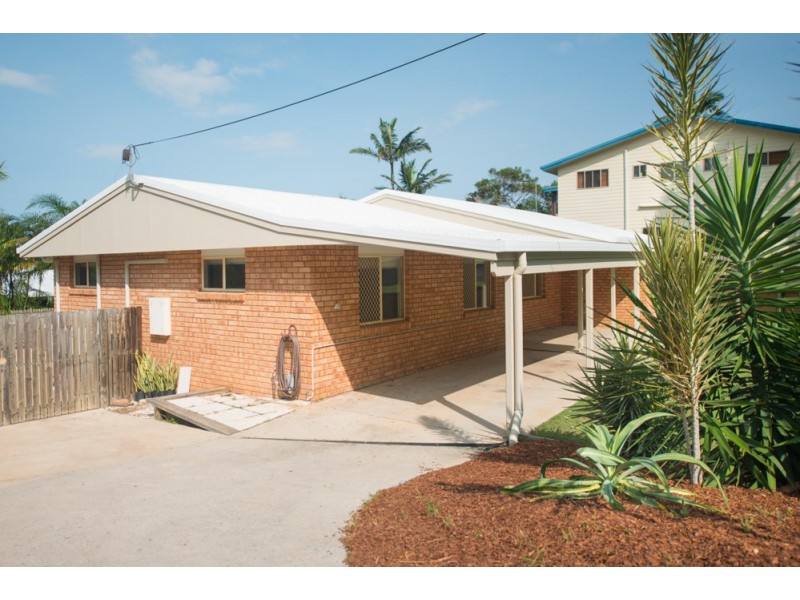 11 Dame Pattie Avenue, Clinton QLD 4680