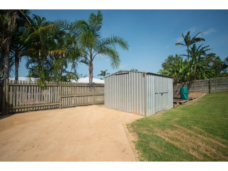 11 Dame Pattie Avenue, Clinton QLD 4680