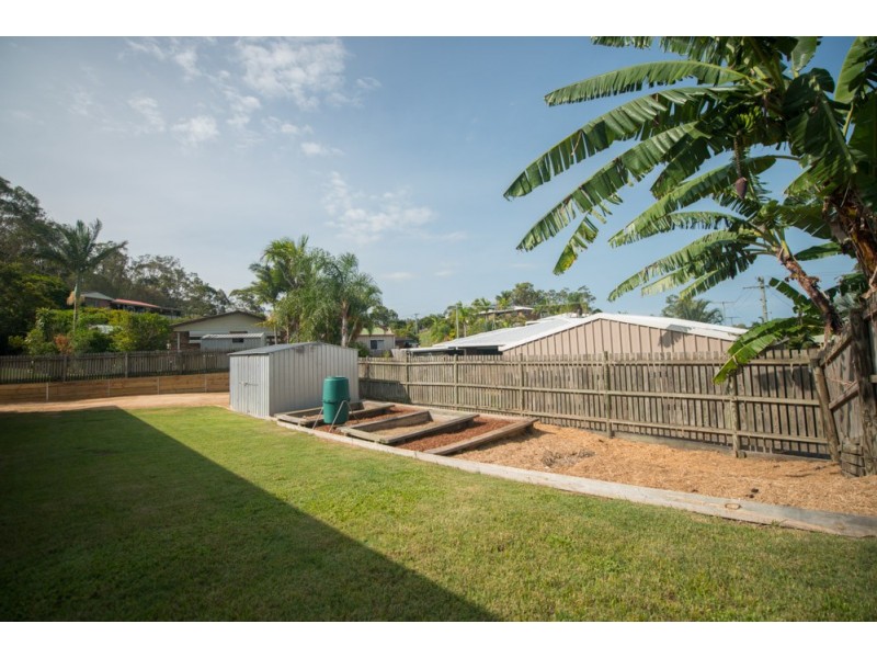11 Dame Pattie Avenue, Clinton QLD 4680