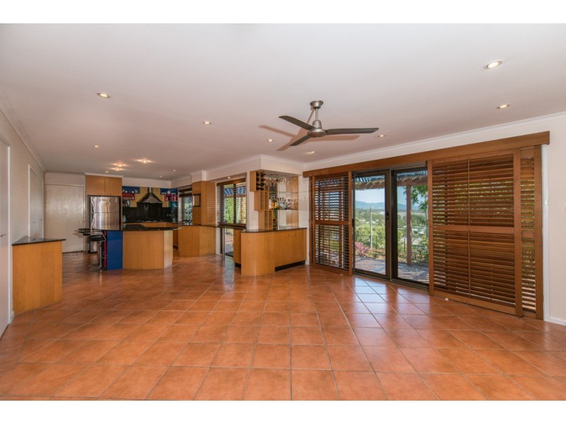 45 WILSON STREET, New Auckland QLD 4680