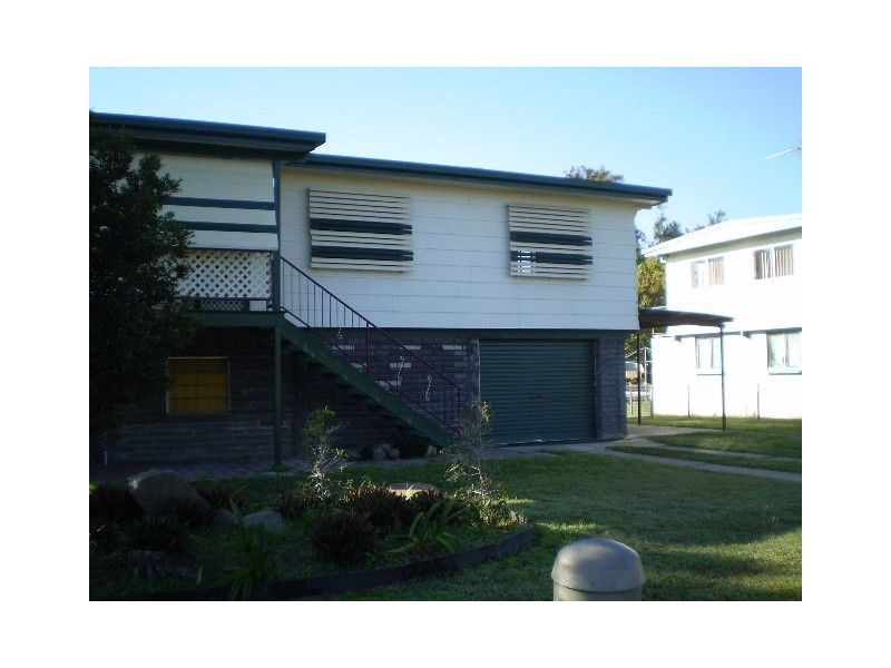 2 Penda Avenue, New Auckland QLD 4680