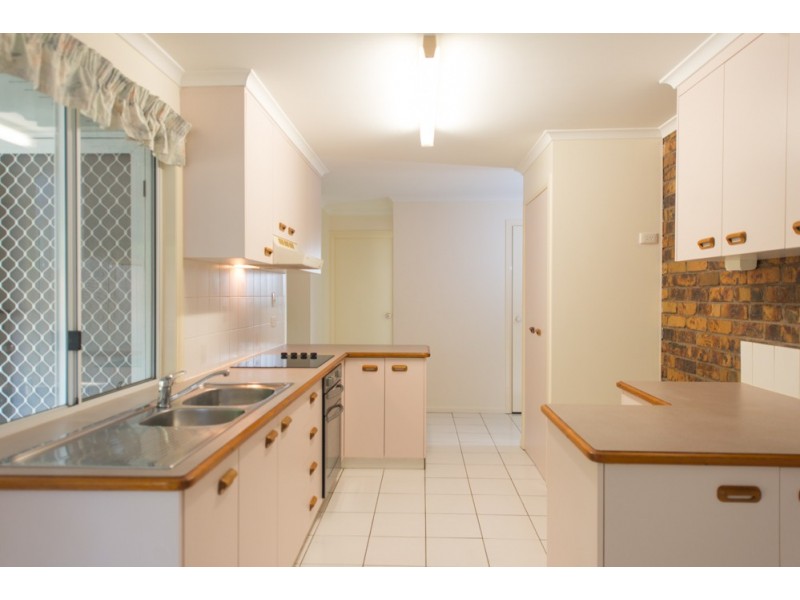 24 Mercury Street, Telina QLD 4680