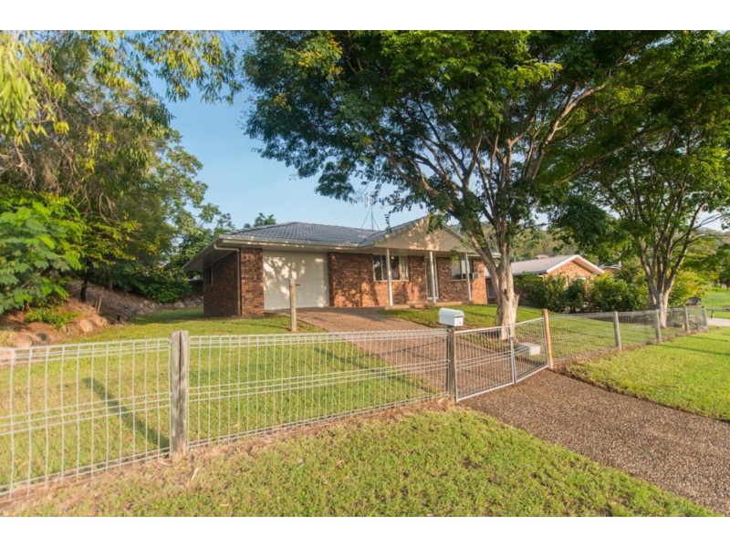 24 Mercury Street, Telina QLD 4680