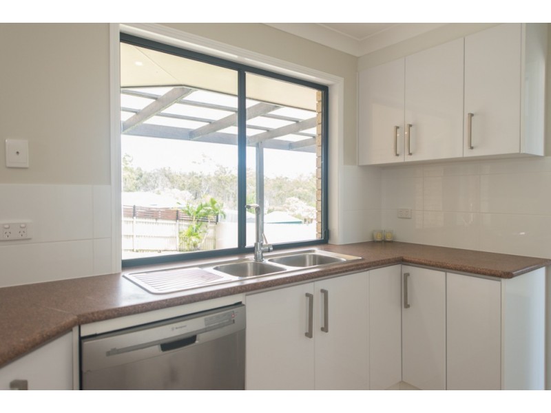 10 Ceri Court, New Auckland QLD 4680