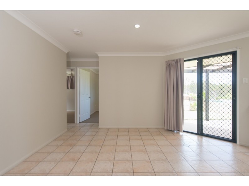 10 Ceri Court, New Auckland QLD 4680