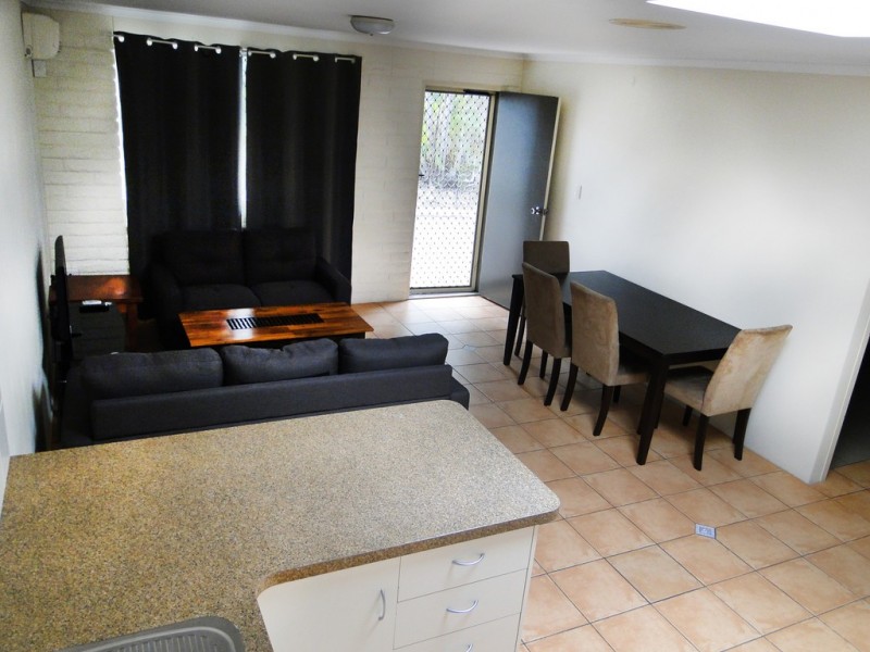 2/59 BARNEY STREET, Barney Point QLD 4680