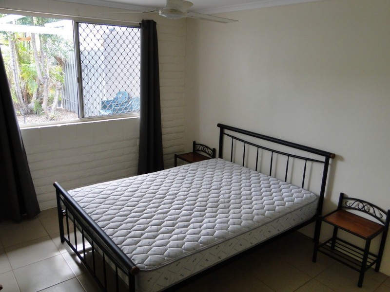 2/59 BARNEY STREET, Barney Point QLD 4680
