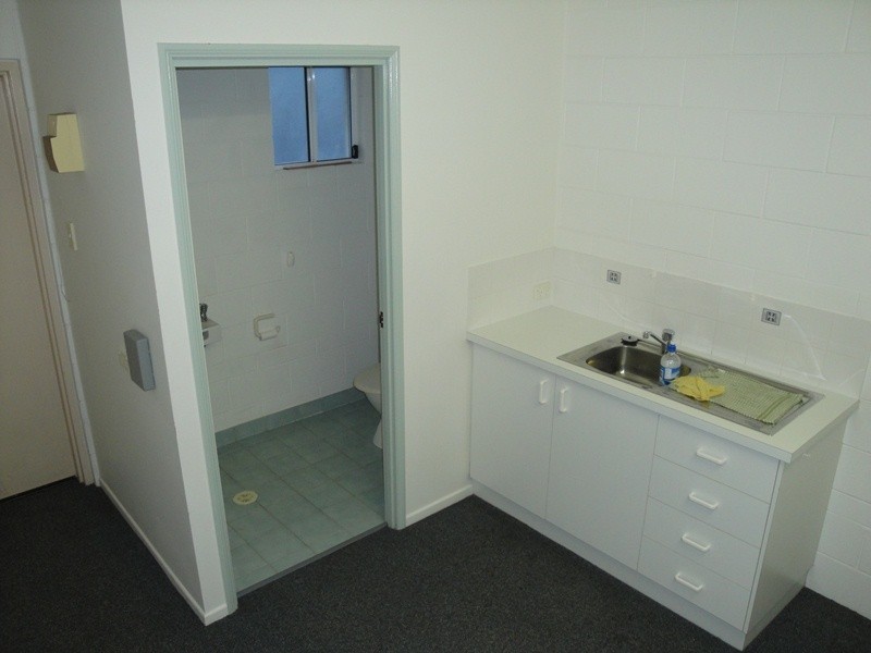 Suite 3, 1 Gilbert Court, Boyne Island QLD 4680
