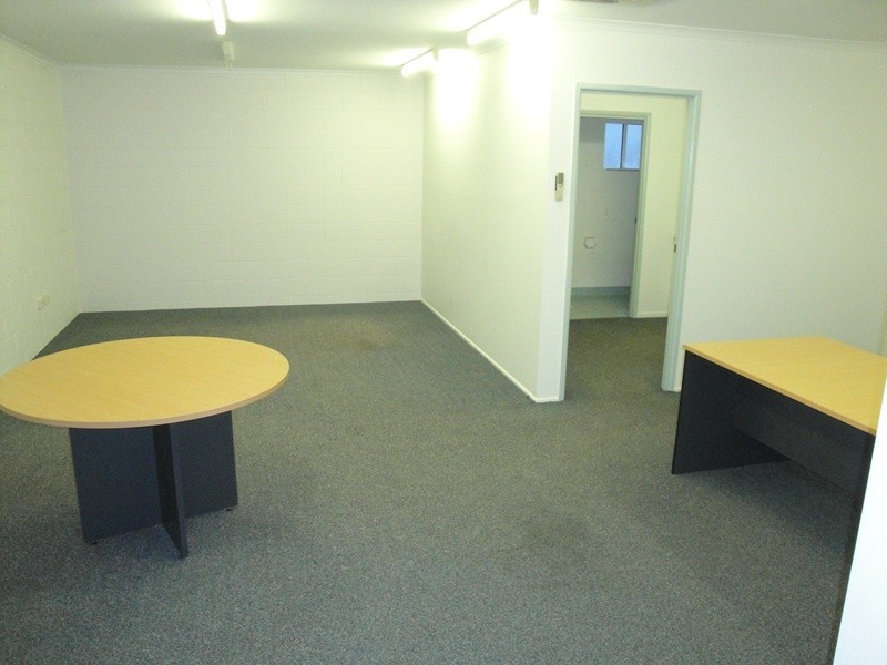 Suite 3, 1 Gilbert Court, Boyne Island QLD 4680