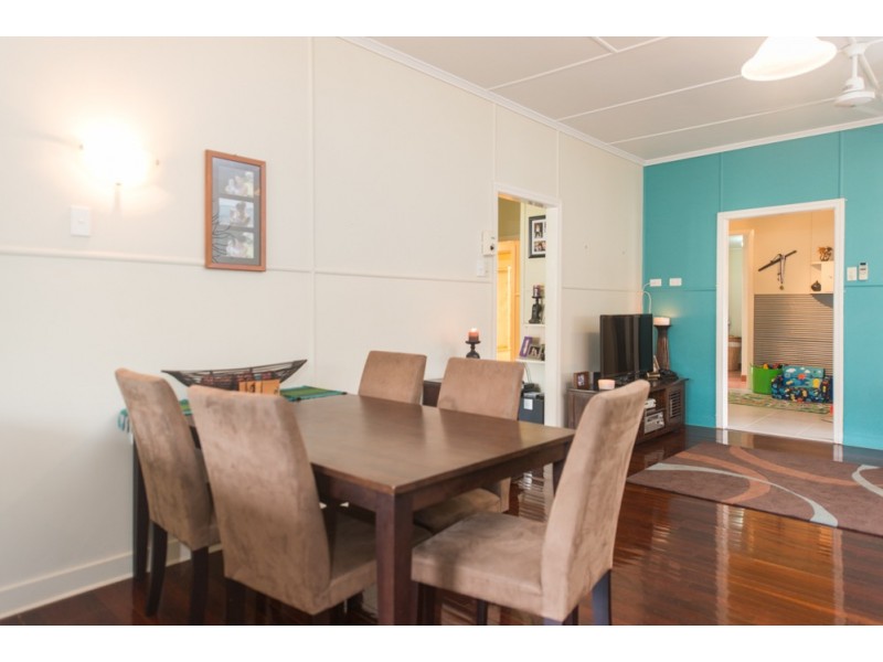 39 Kent Street, West Gladstone QLD 4680