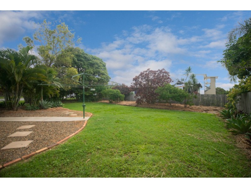 39 Kent Street, West Gladstone QLD 4680