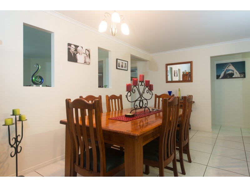 7 Wyara Close, Clinton QLD 4680