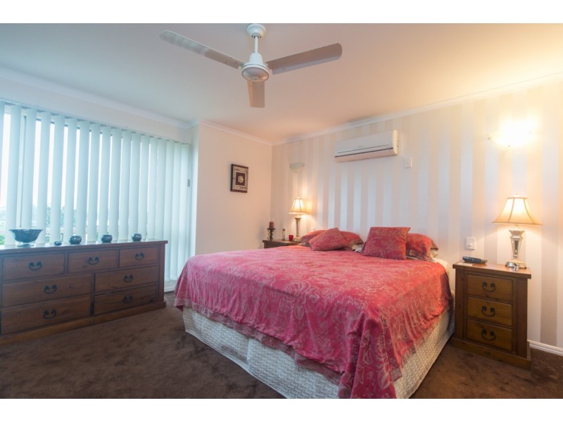 7 Wyara Close, Clinton QLD 4680