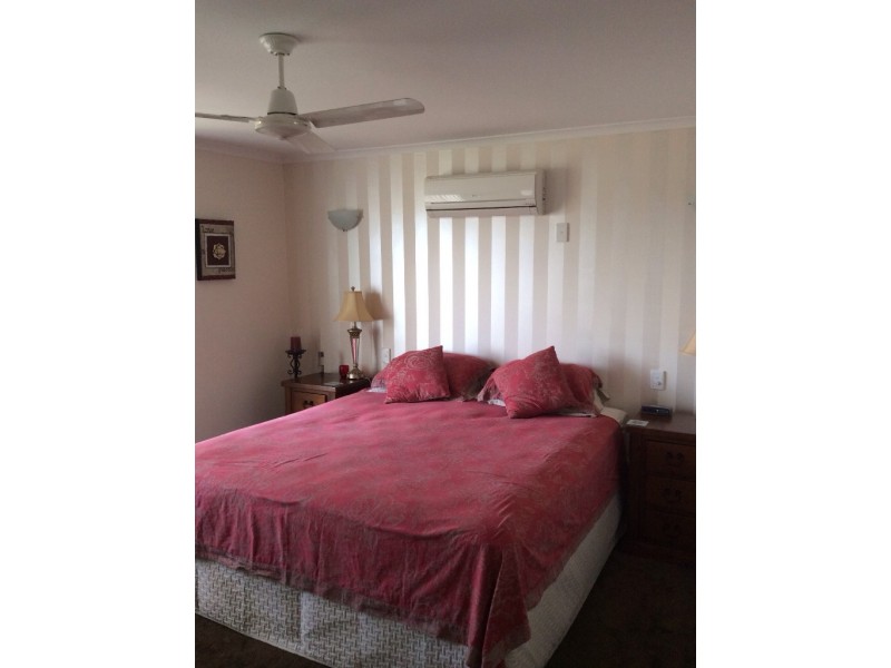 7 Wyara Close, Clinton QLD 4680