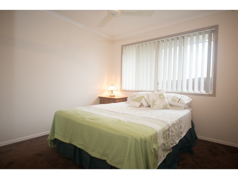 7 Wyara Close, Clinton QLD 4680