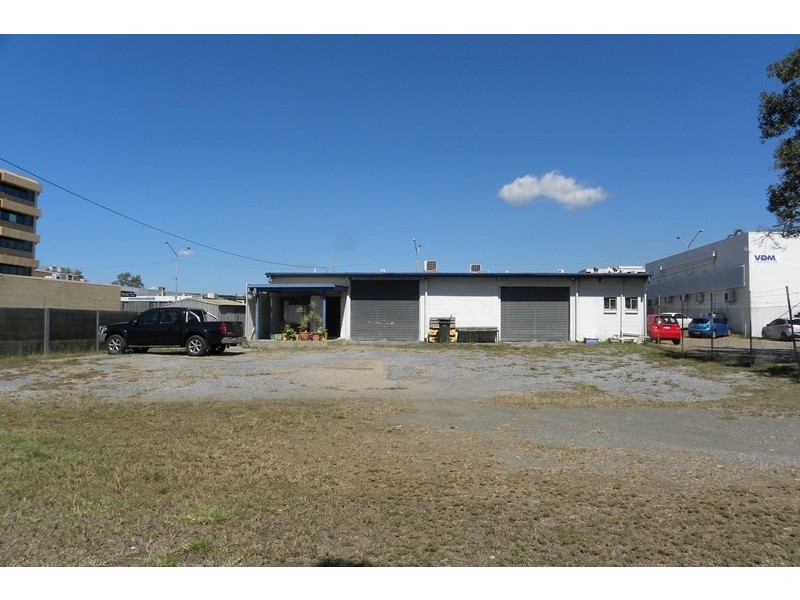 132 Goondoon Street, Gladstone QLD 4680